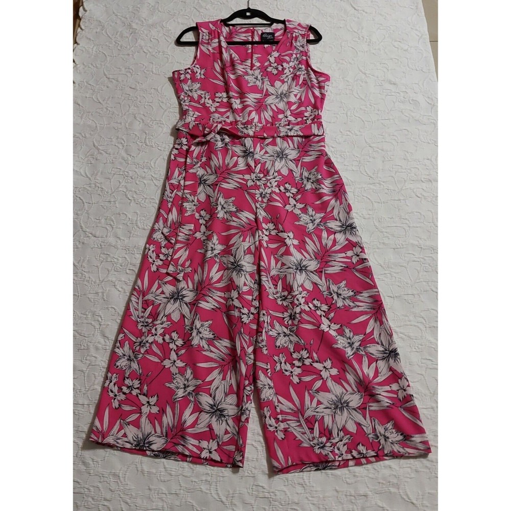Beige by Eci Jumpsuit Women M,16.5 Inch Of Arm To Arm And Waist,21.5 Inseam,boho
